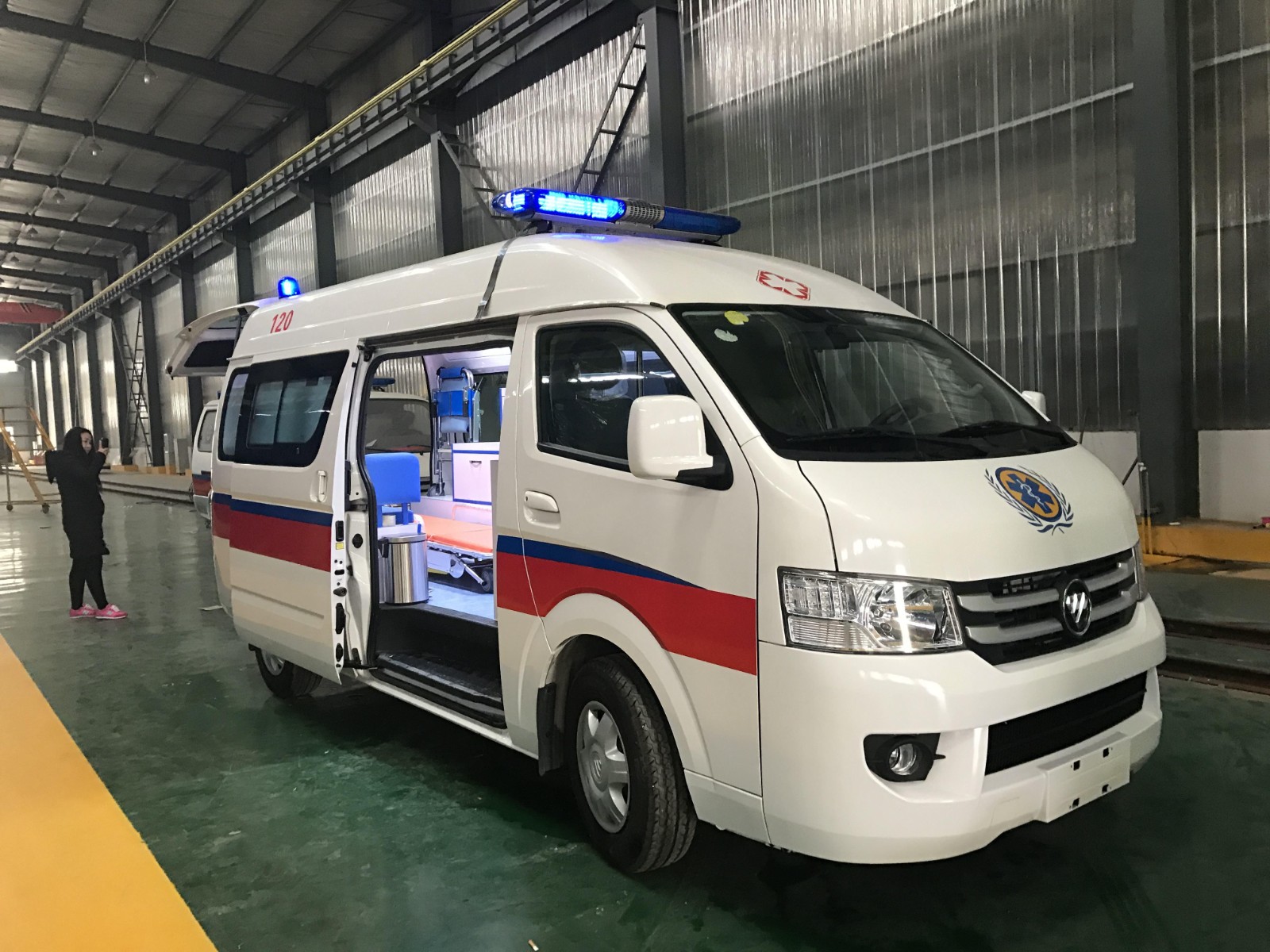 三穗县救护车转院